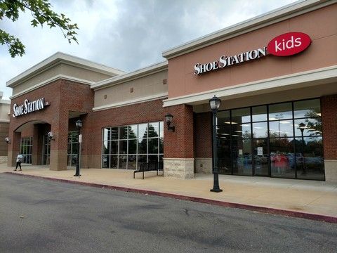 7861-8061 Eastchase Pkwy, Montgomery, AL 36117
